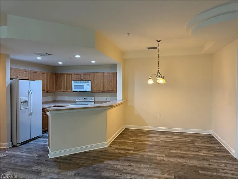 2909 Tuscan Dr #303 — Photo 4