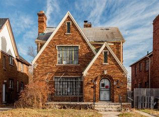 16766 Greenlawn St, Detroit, MI 48221