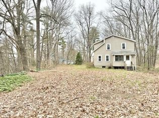 24 Pleasant Ave, Deerfield, MA 01342