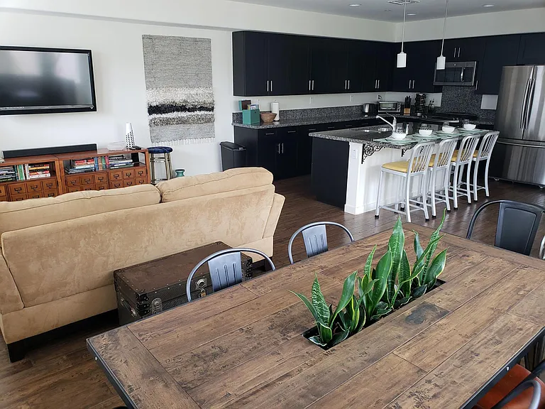 381 Juniper Ave — Photo 7