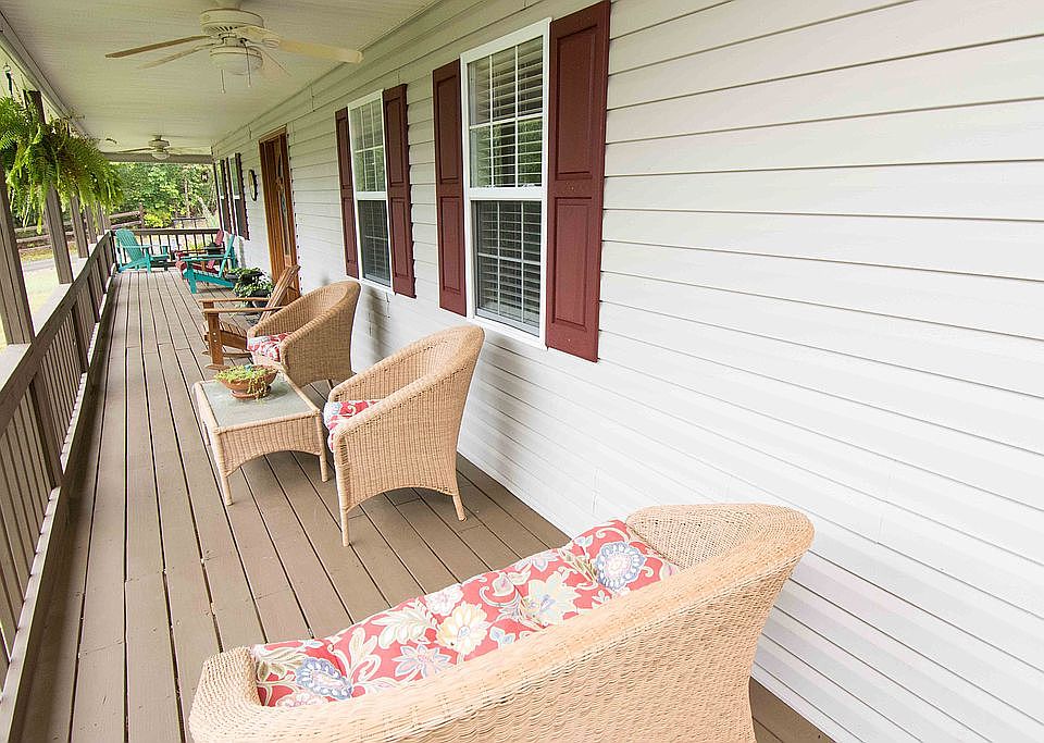 Front porch 1