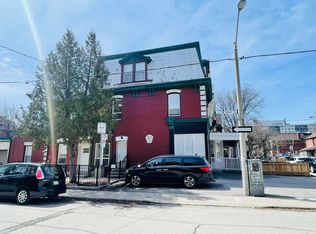 53 Sullivan St #1A, Toronto, ON M5T1C2