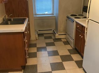 11 Cemetery Rd APT 4, Manchester, PA 17345