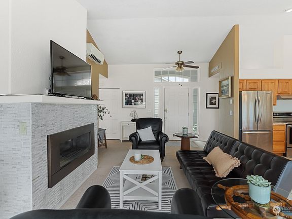 5th image of 821 Wawona Avenue SW