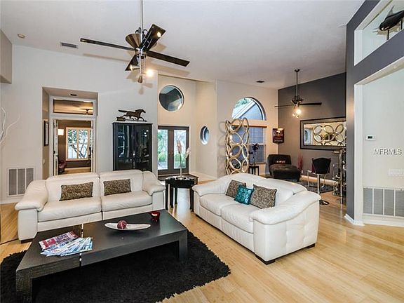 3rd image of 4071 Carlyle Lakes Blvd