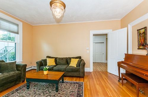 3rd image of 212 Tremont St #1