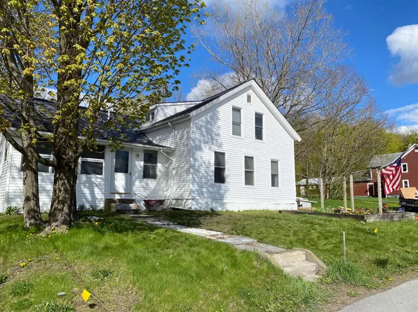 71 E Main St #A, Richmond, VT 05477