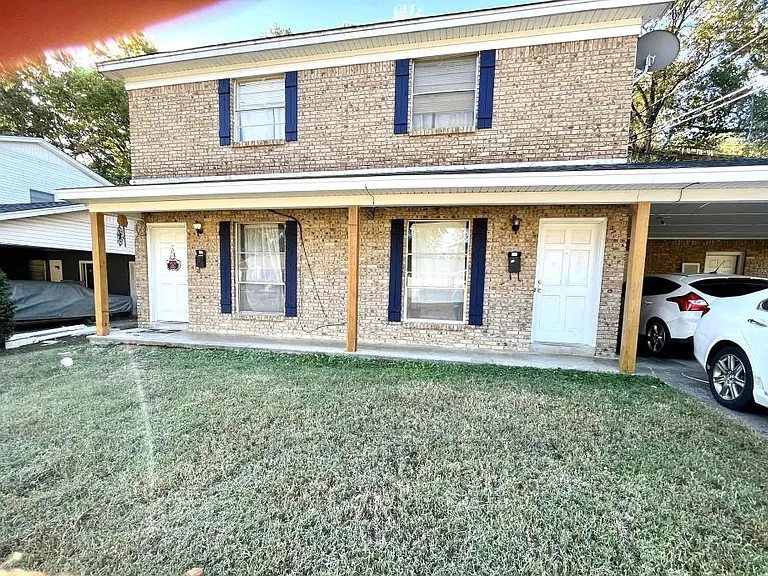 13 Rosemunn Dr #A — Photo 1