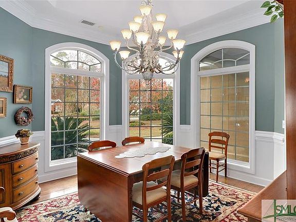 3rd image of 753 Southbridge Blvd