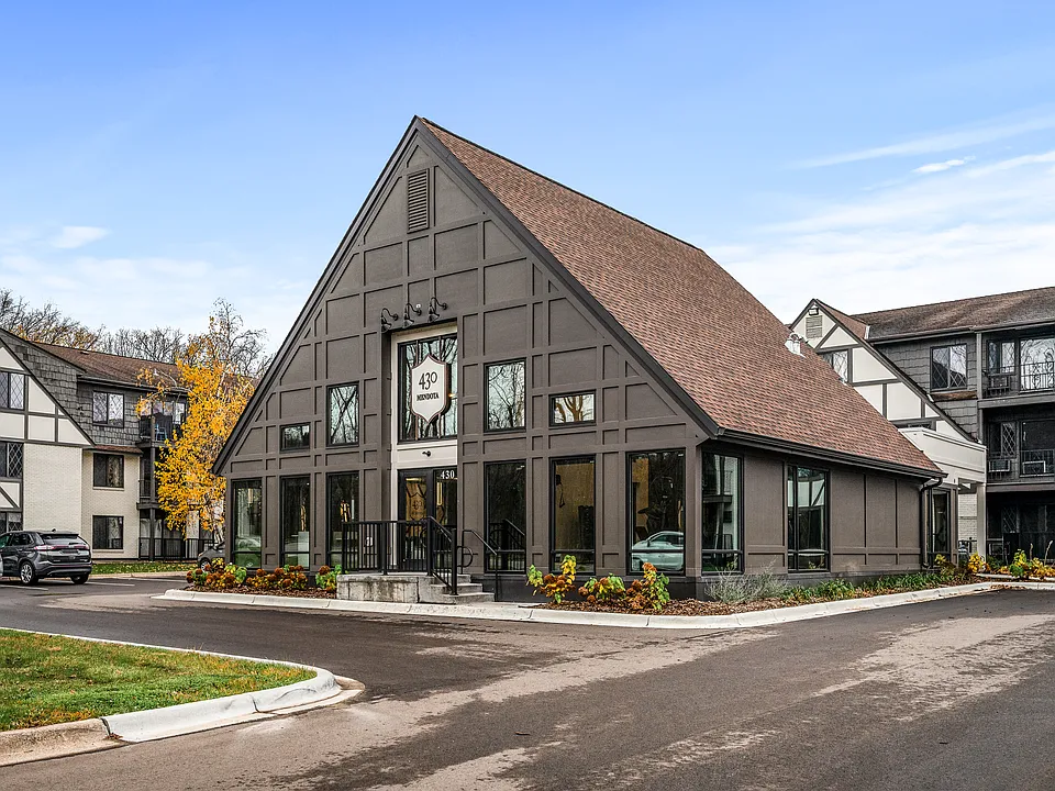 430 Mendota Apartments
