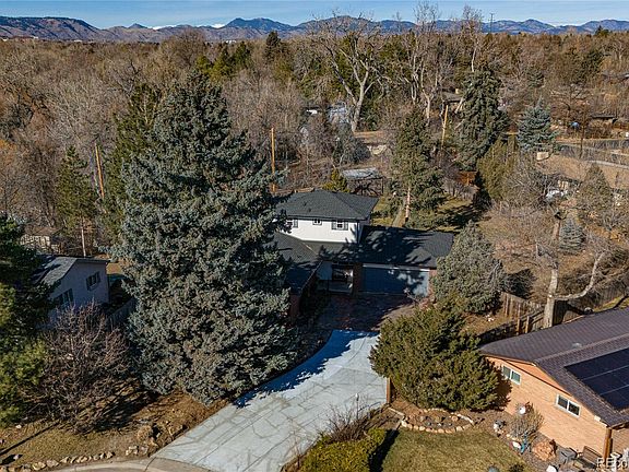 2nd image of 8185 Sunset Drive