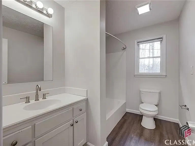209 Highland Park Dr — Photo 14