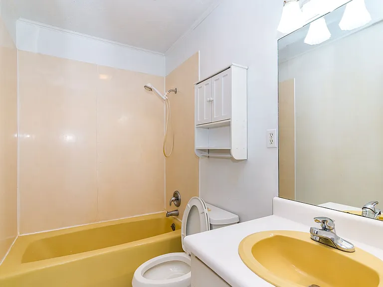 49 Remington Dr — Photo 6