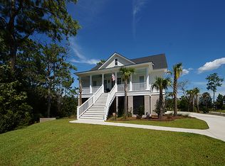 711 Cherry St, Mount Pleasant, SC 29464