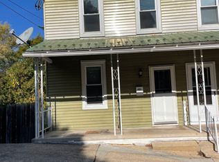 103 Walnut St #1, Mohnton, PA 19540