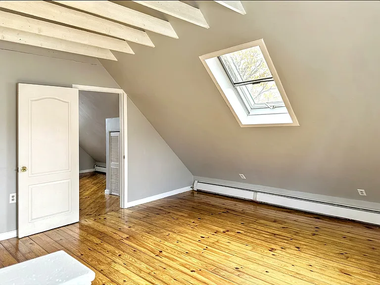 115 Highland Ave #3 — Photo 2