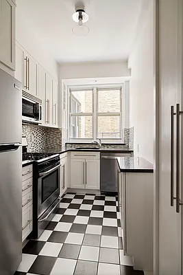 Sold by Compass | media 13