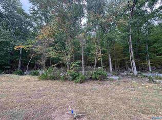3117 Haver Hill Ln SE, Owens Cross Roads, AL 35763