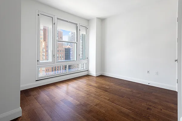 Rented by Level Group | media 5