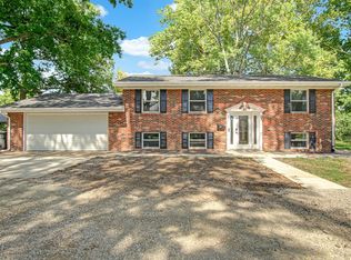 113 W Poplar St, Mascoutah, IL