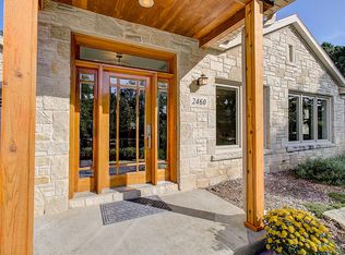 2460 Thornapple Ln, Brookfield, WI 53005