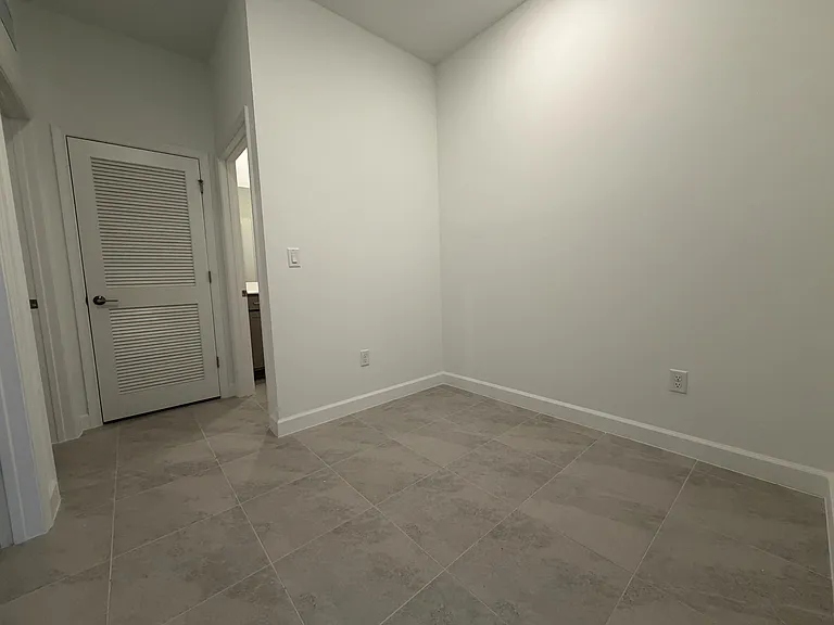 10755 NW Wilgrove Ln — Photo 4