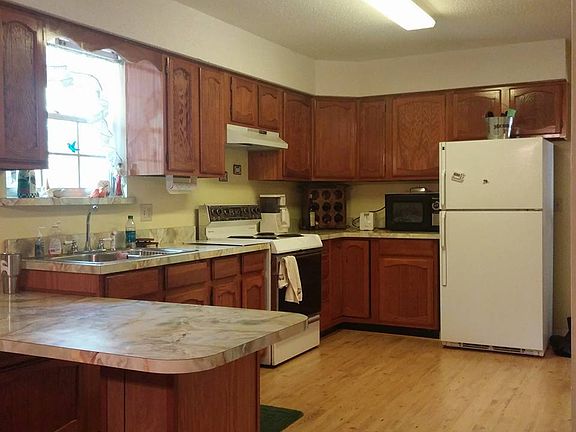 5th image of 23700 Family Ln