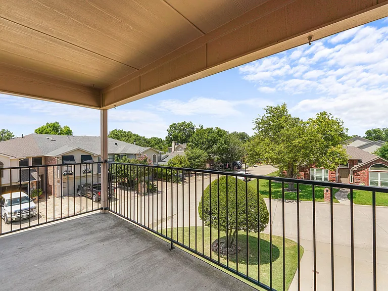 511 Mariner Dr — Photo 29