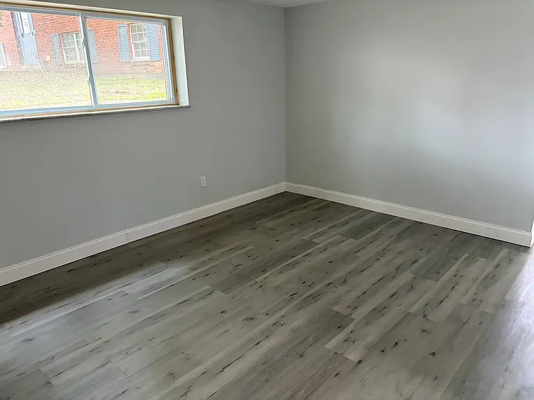 906 Erdner Ave #1 — Photo 9