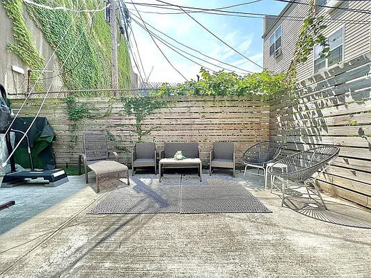 Rented by Doorway NYC, LLC | media 18