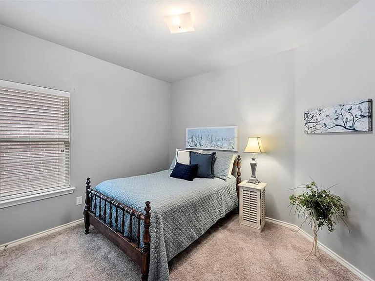 13037 Palancar Dr — Photo 27