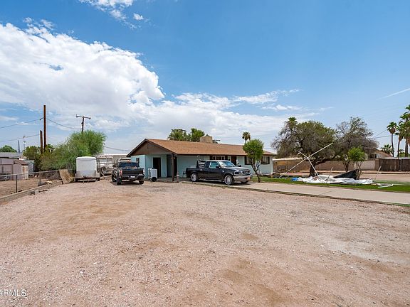 4th image of 413 S 107TH Street