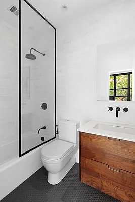 Sold by Compass | media 19