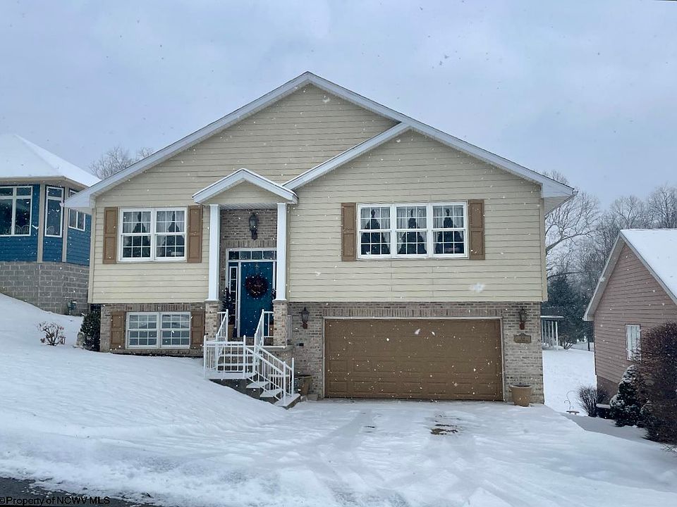1st image of 108 Rivercrest Dr