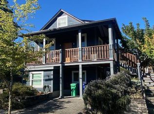 1323 SE Rhine St, Portland, OR