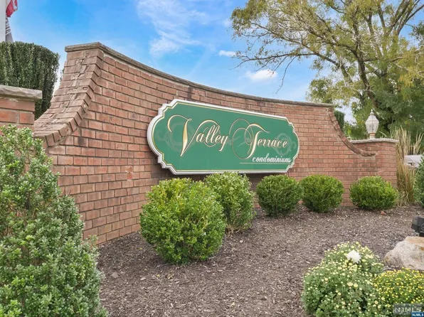 31-1D Hinchman Ave Unit 1-D, Wayne, NJ 07470