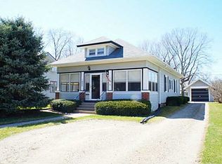 1805 W 2nd St, Perry, IA 50220