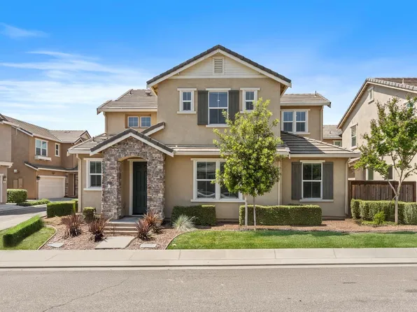 5653 Cornerstone Dr, Riverbank, CA 95367