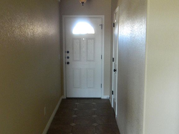 3rd image of 4606 Chelsea Dr
