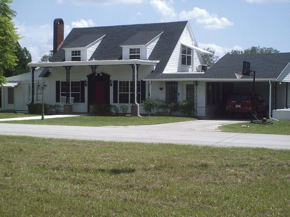 1st image of 1090 Clara Ave