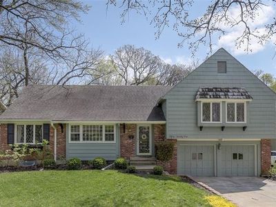 5021 W 100th Ter, Overland Park, KS, 66207