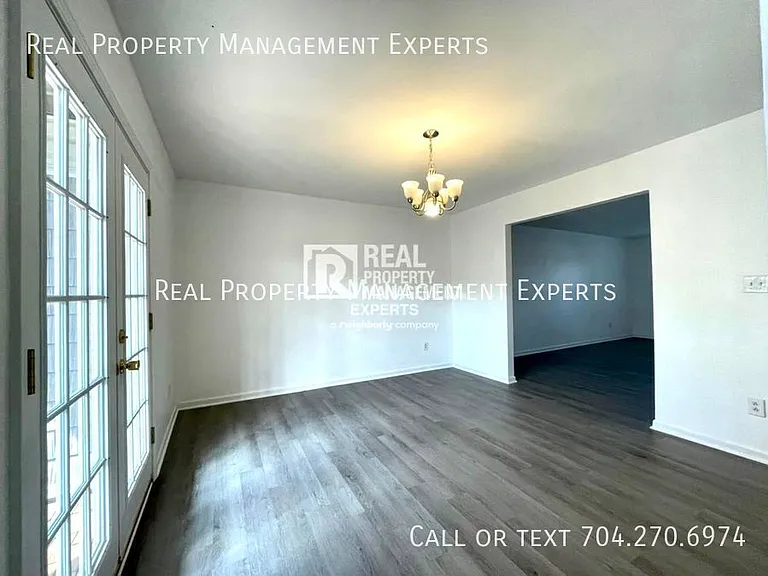 9135 Spyglass Pl #D — Photo 4