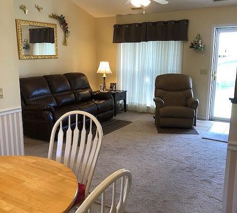 5th image of 3544 Pointe Cove Cir
