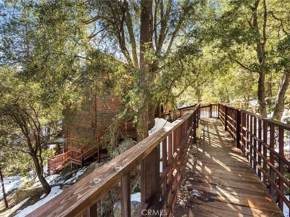 25033 Cascade Dr, Idyllwild, CA 92549