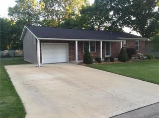 2417 Crislisa Dr, Alton, IL 62002