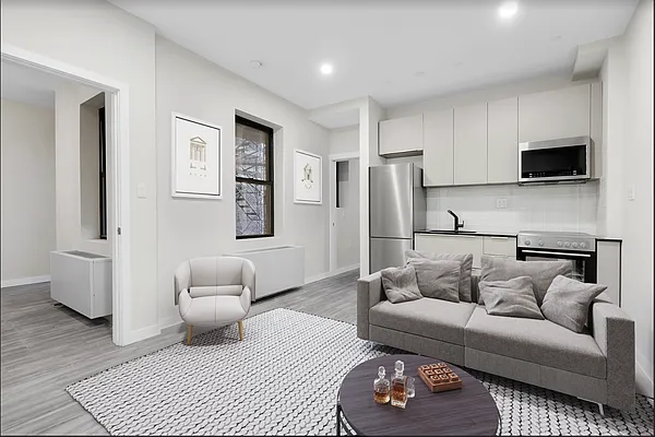 Rented by City Life Realty LLC | media 16