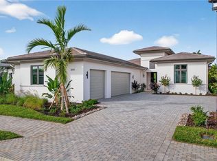 2051 Cambridge Park DR, NAPLES, FL 34109