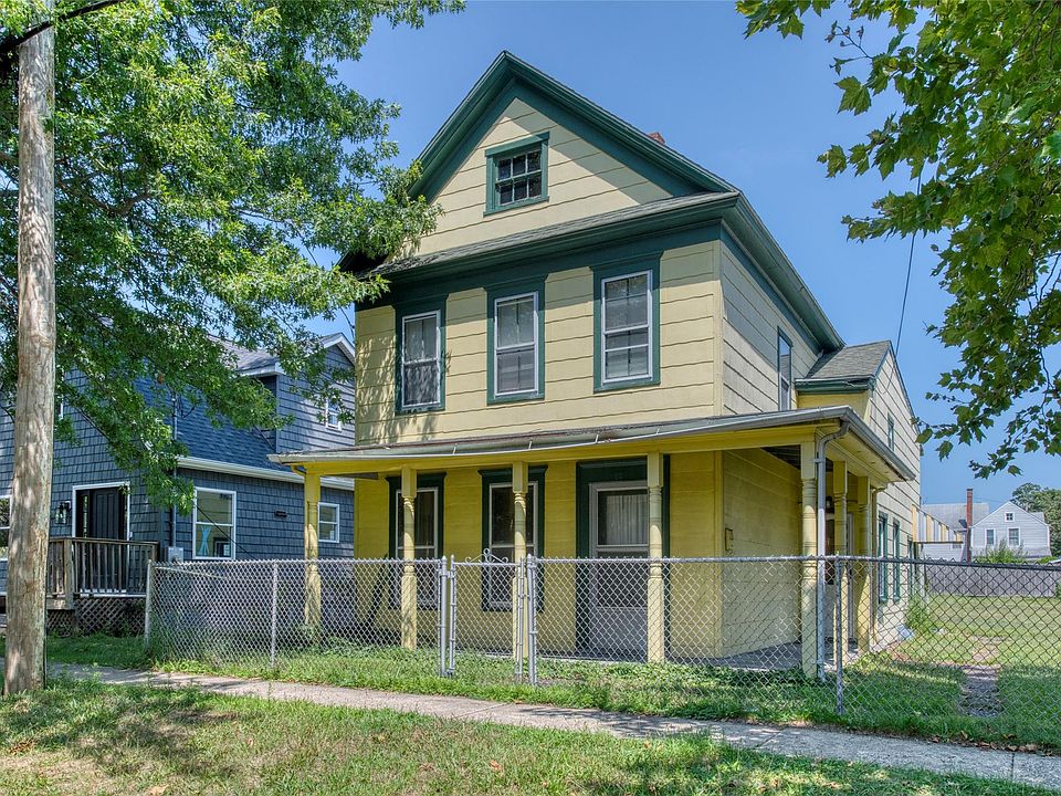 1st image of 330 2nd Street