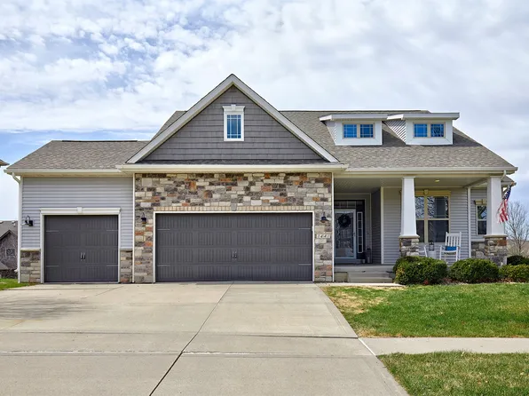 1441 S 95th St, West Des Moines, IA 50266