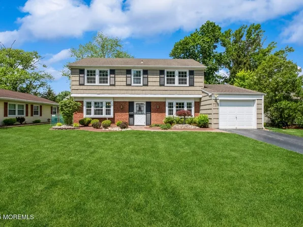 190 Deerfield Lane, Matawan, NJ 07747
